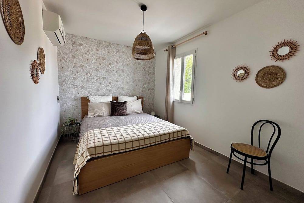 Appartement entier, Le 27 Grimaldi, T2 au calme de 50m2 à 5 min du Festival de Piano in La Roque-d'Anthéron, Région d'Aix-en-Provence