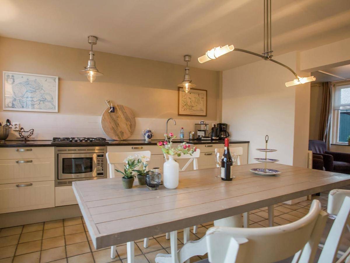 Three-Bedroom Holiday Home in Groede, Zeeuwse Kust