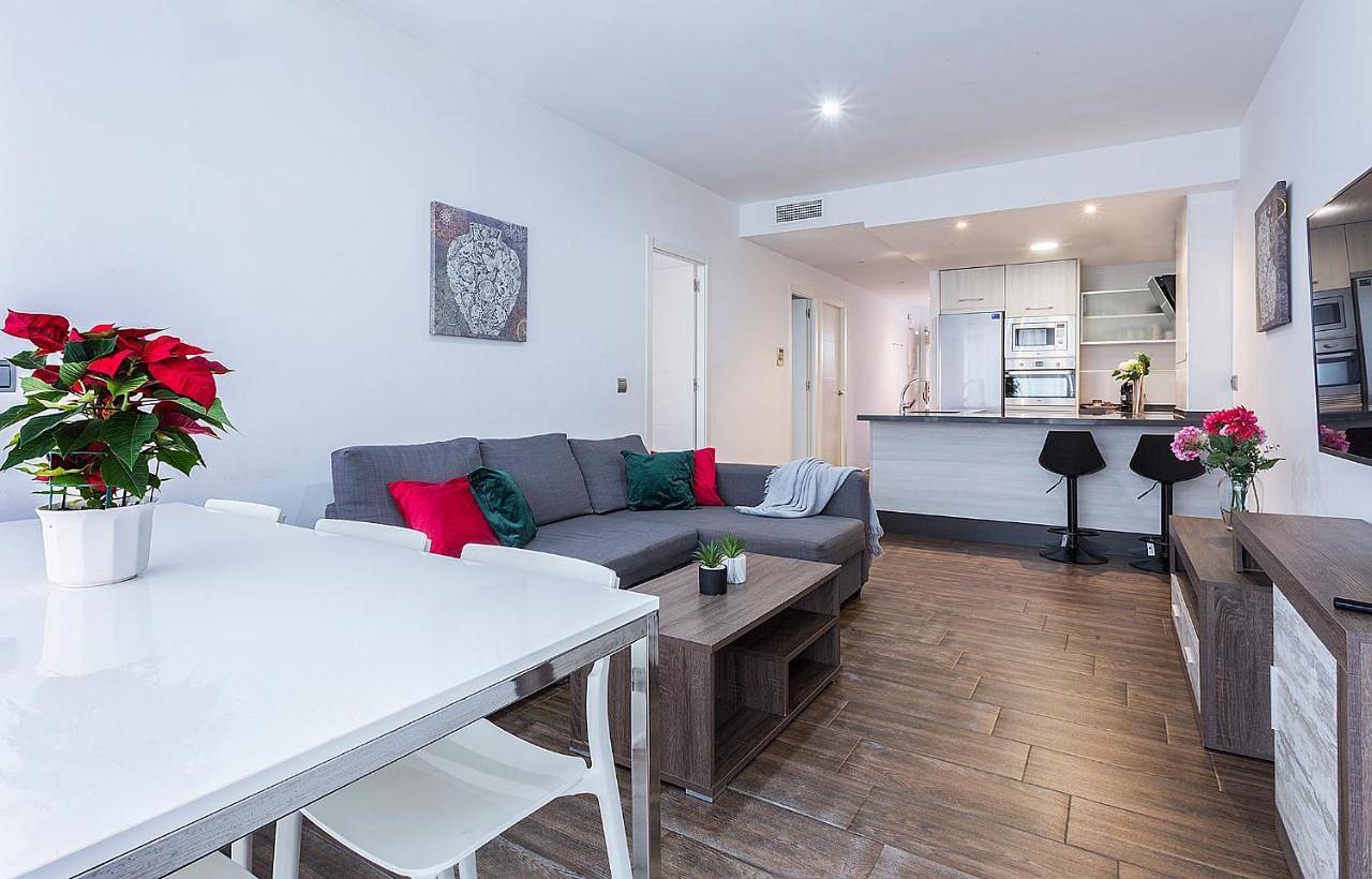 Apartamento inteiro, Playa Victoria Paseo Marítimo 3 Rooms in Playa La Victoria, Cádis