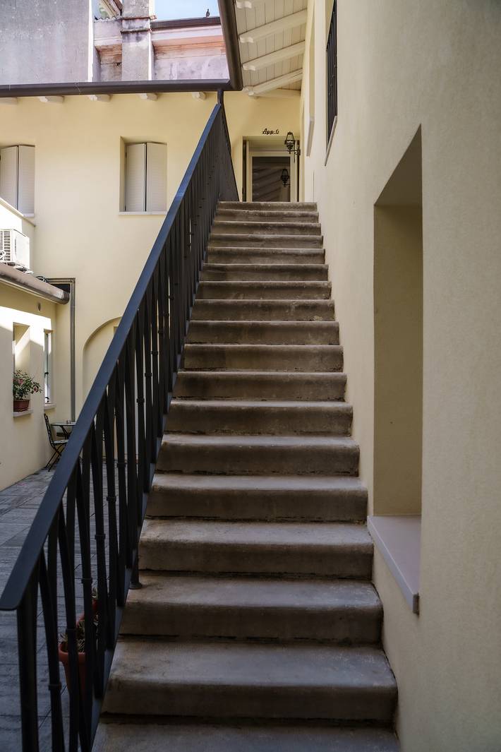 Ganze Wohnung, New! Urban Wine Studio Apt con terrazzo in Görz, Collio - Alto Isonzo