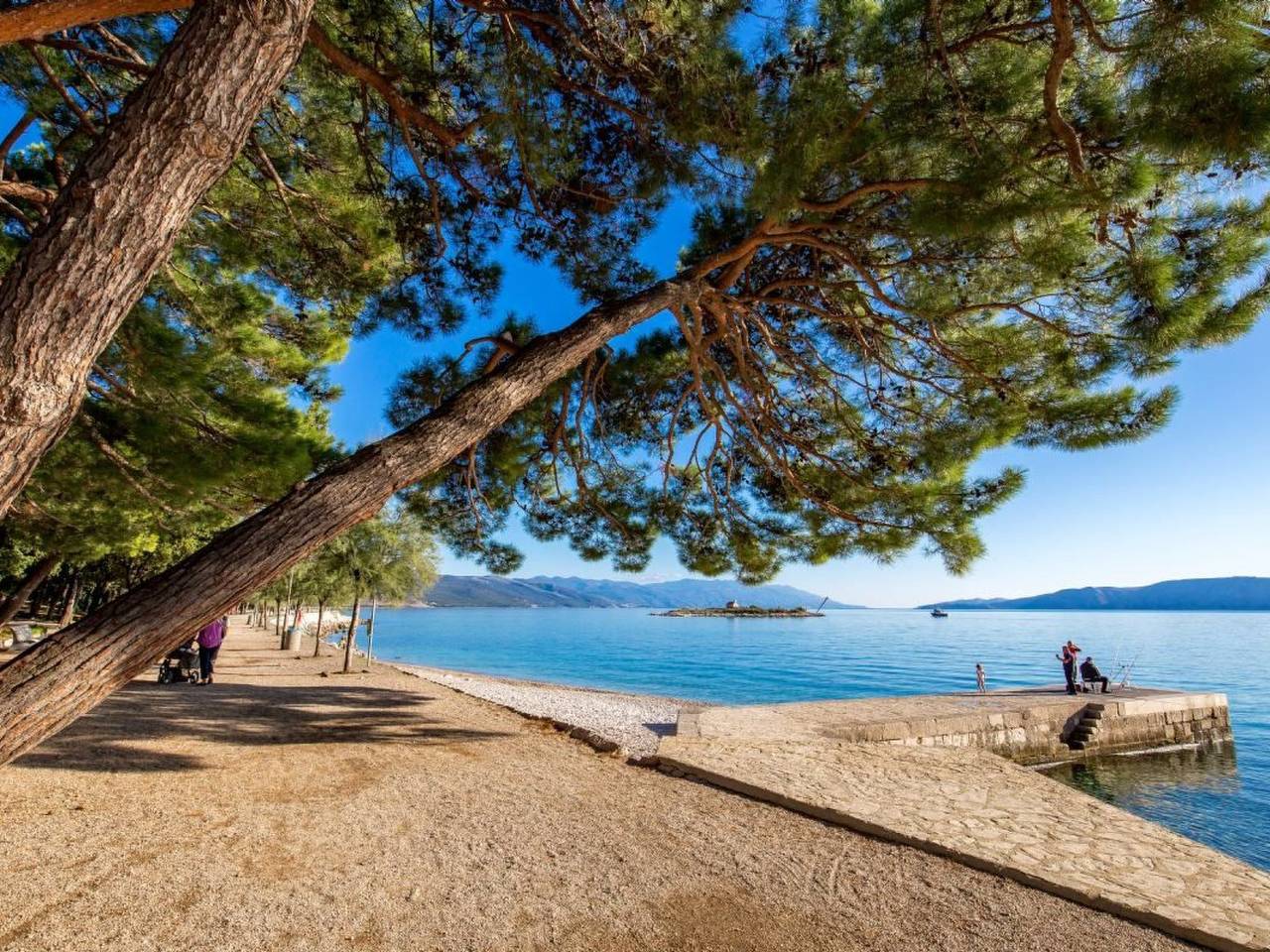 Ganze Wohnung, Wohnung "Zayml Povile" mit Blick auf das Wasser in Povile, Primorje-Gorski Kotar