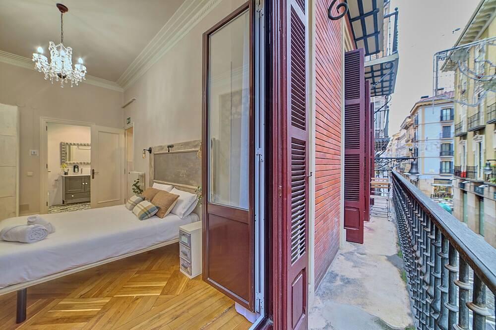 Appartamento intero, San Fermín from the heart of Pamplona: Elegant apartment in the center of the city in Pamplona, Provincia di Navarra