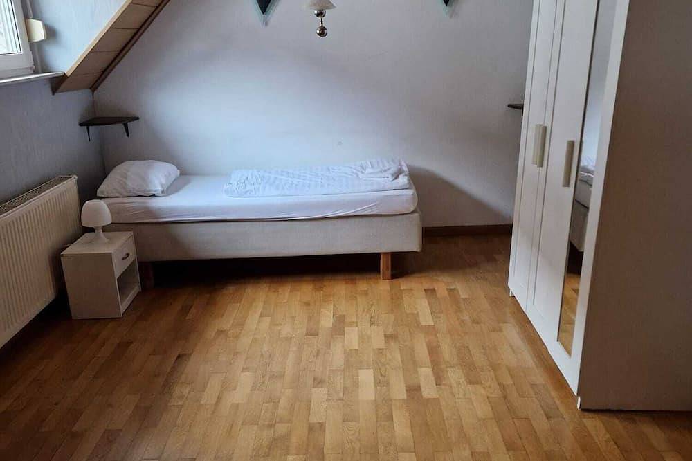 Helles Reihenhaus – zentral & ideal für Gruppen von 1 - 6 Personen in Kaiserslautern, Saar-Nahe-Bergland