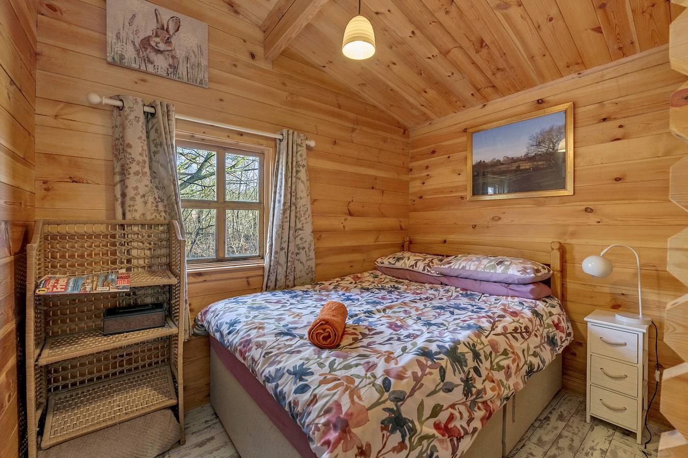 Woodland Lodge in Elveden Forest, Thetford Forest Park