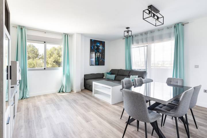Ganze Wohnung, Ferienwohnung 'Ático' mit Bergblick, Wi-Fi und Klimaanlage in Murcia, Murcia Binnenland