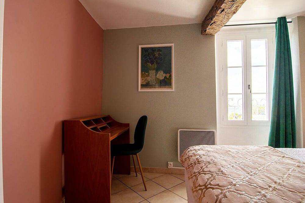 Ganze Wohnung, 1 Agora 2 Pièces Avec vue sur Lac Sainte Croix in Aiguines, Brignoles Region
