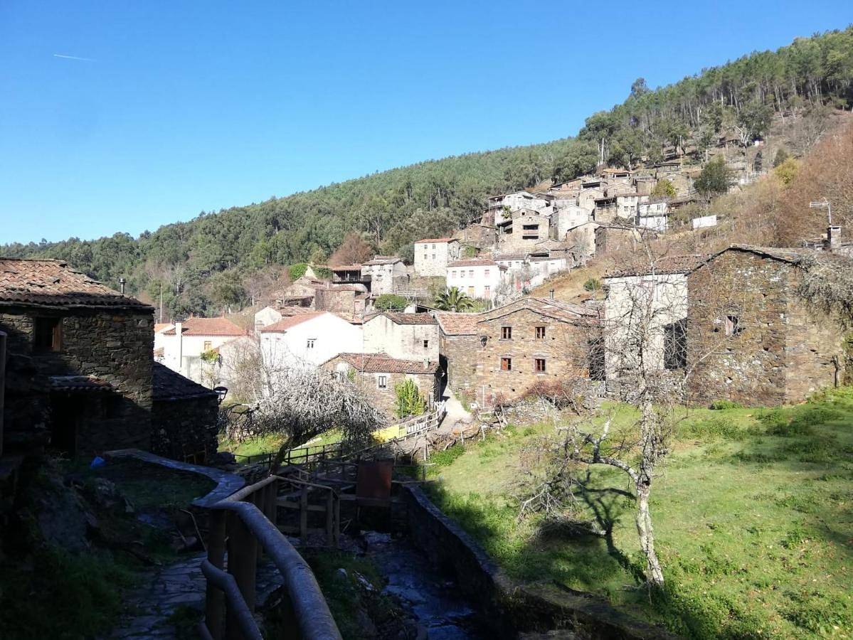 Two-Bedroom House in Lousã, Serra da Lousã
