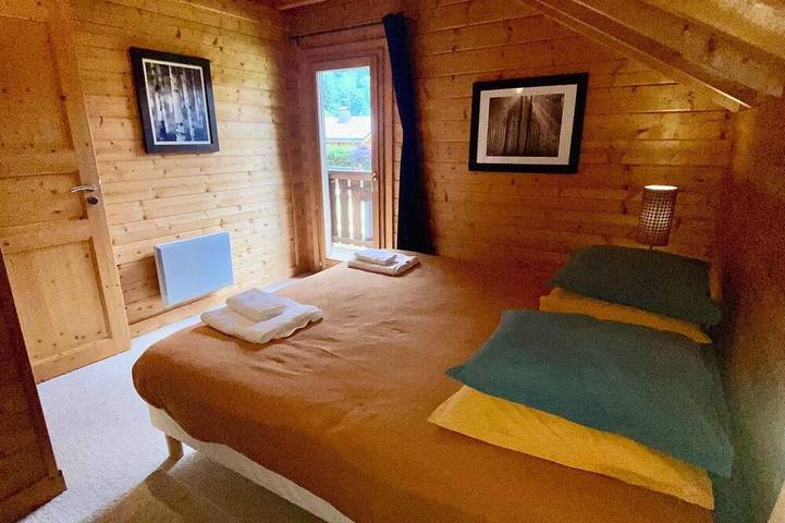 Chalet pour 6 personnes, avec jardin et jacuzzi, animaux acceptés à Les Contamines-Montjoie - 3