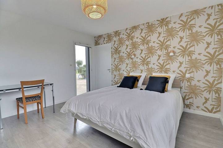 Location de vacances pour 12 personnes, avec balcon ainsi que jacuzzi et jardin à Montauban-de-Bretagne - 2