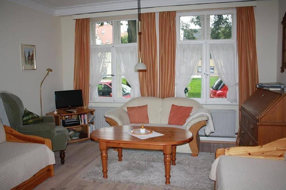 Ganze Wohnung, Ferienwohnung in Friedrichstadt mit Garten in Friedrichstadt, Eider-Treene-Sorge