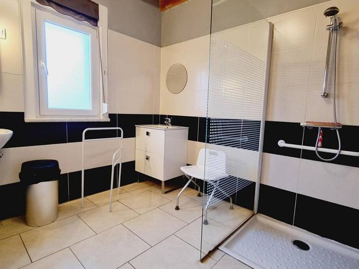 Location de vacances pour 5 personnes, avec Terrasse et Jardin à Méteren - 4