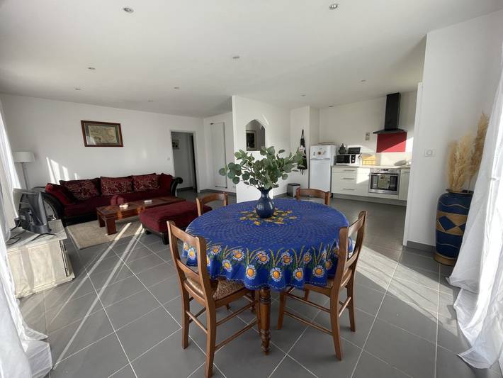 Gîte pour 4 personnes, avec jardin