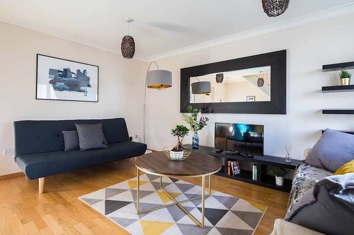 Apartment for 5 people, with balcony and garden in Hammersmith and Fulham