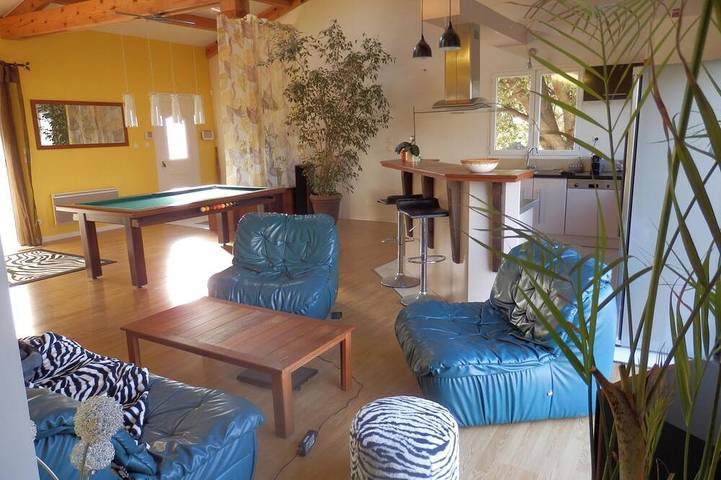Location de vacances pour 4 personnes, avec jardin et terrasse à Alata - 4