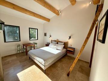 Chambre d’hôte pour 2 personnes, avec terrasse et vue au Parc naturel régional des Alpilles