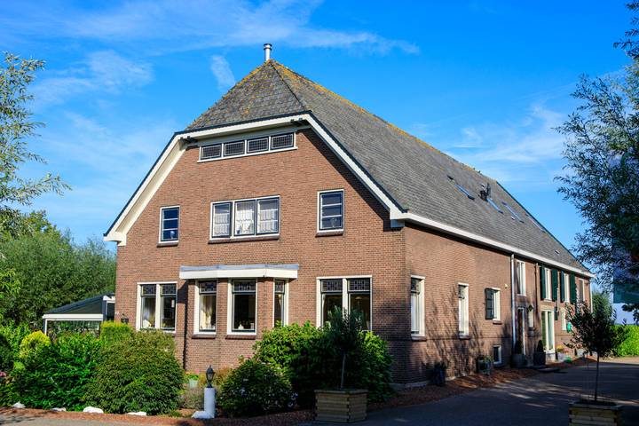 Boerderij voor 12 personen, met Terras en Tuin in Zuid-Holland