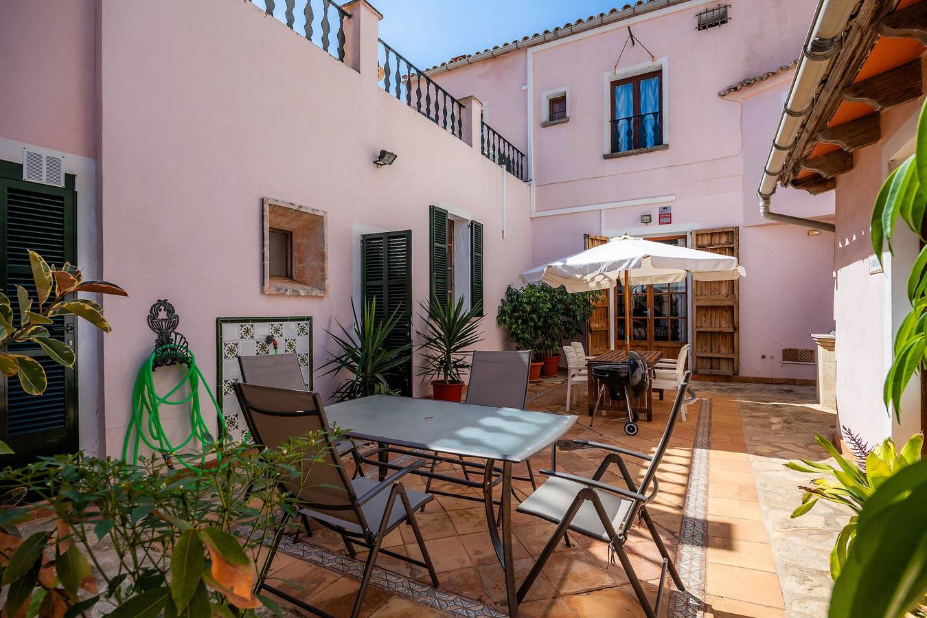 Ganze Wohnung, Ferienwohnung 'Can Seno En Santa Margalida' mit Privatterrasse, Wi-Fi und Klimaanlage in Santa Margalida, Mallorca Norden