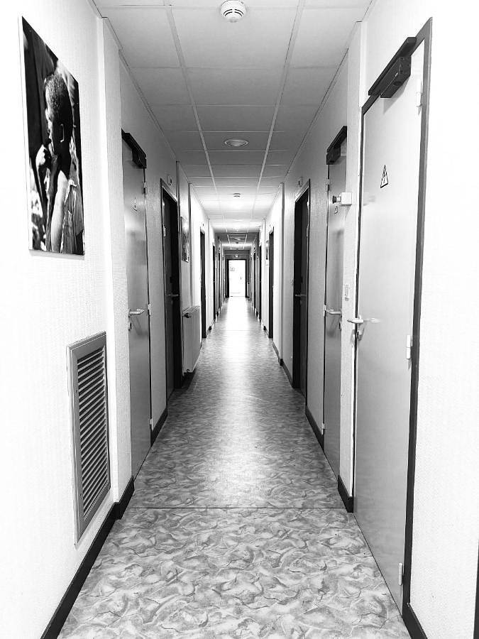 Hôtel pour 2 personnes, avec terrasse ainsi que vue et jardin à Guiclan - 3