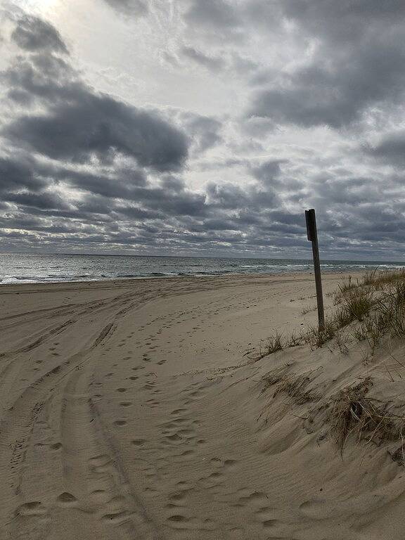 Kleines Strandhaus wartet auf Sie! in Napeague, North Fork