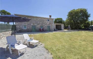 Ferienhaus für 8 Personen, mit Terrasse, kinderfreundlich in Istrien