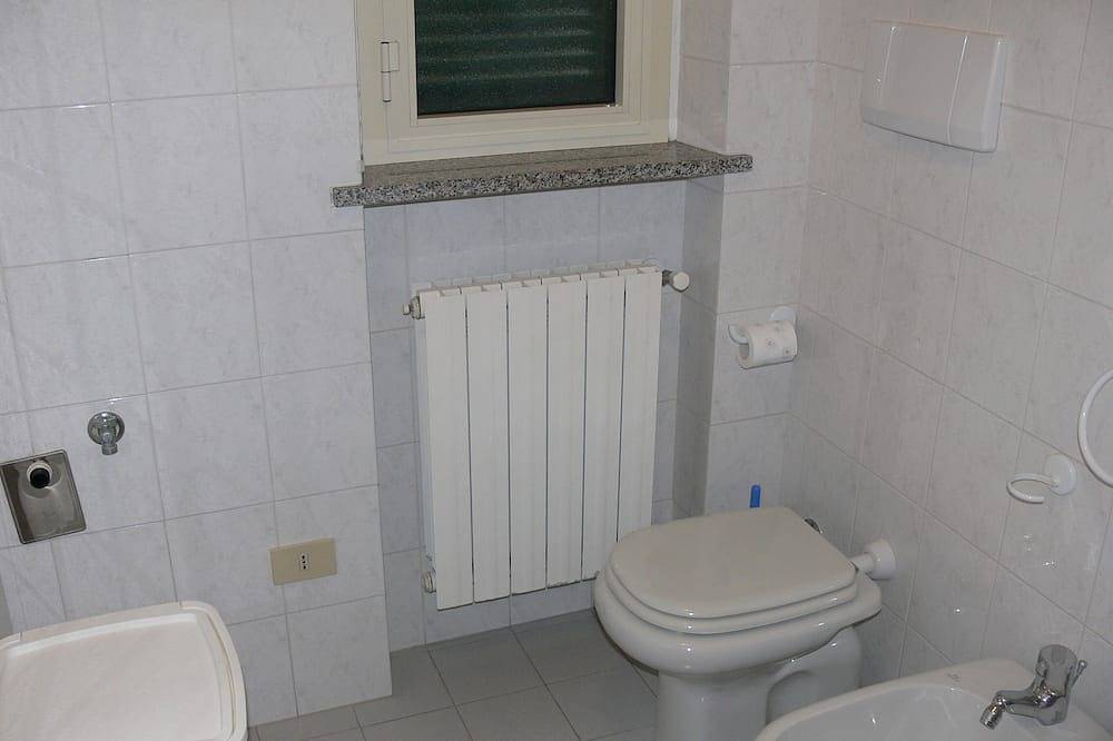 Haus in Seccheto,   direkt am Strand, großer med. Garten,Haustiere in Campo nell'Elba, Elba