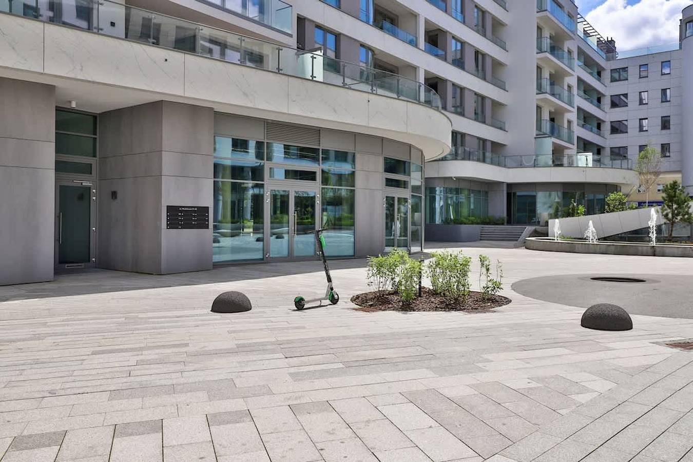 Appartement entier, Apartment Vespa   Balcony  Parking   Gdynia Center in Gdynia, Tricity