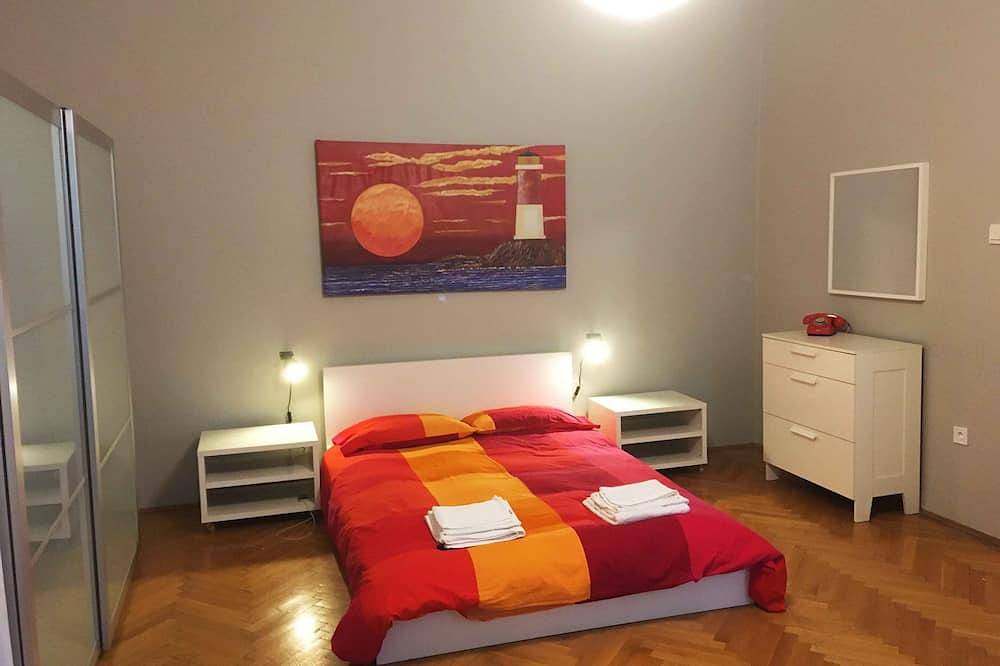 Apartamento entero, Budapest: Budapest apartment in the center in Budapest, Közép-Magyarország