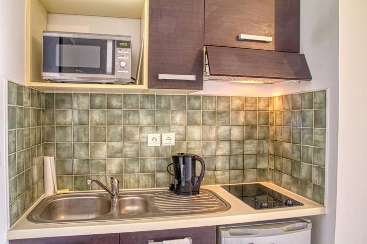 Gîte pour 2 personnes, avec balcon dans Saint-Gilles les Bains - 4