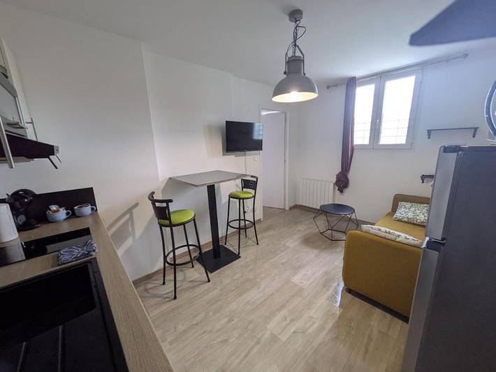 Gîte pour 3 personnes à Ernée - 4