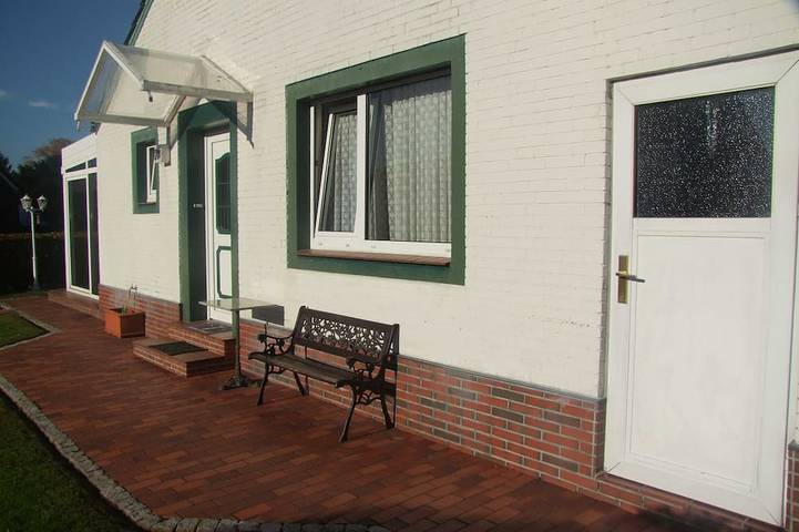 Ferienhaus für 2 Personen, mit Garten in Leer - 2