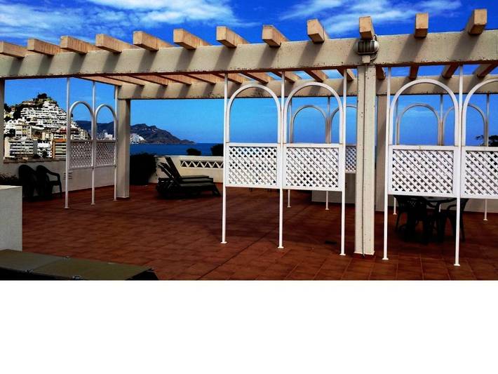 Location de vacances pour 2 personnes, avec vue ainsi que piscine et jardin à La Vila Joiosa - 3