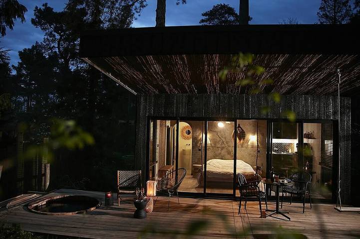 Gîte pour 2 personnes, avec terrasse et jacuzzi
