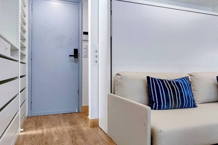 Appartement entier, IhB Studio cosy avec terrasse incroyable in Espinho, District de Aveiro
