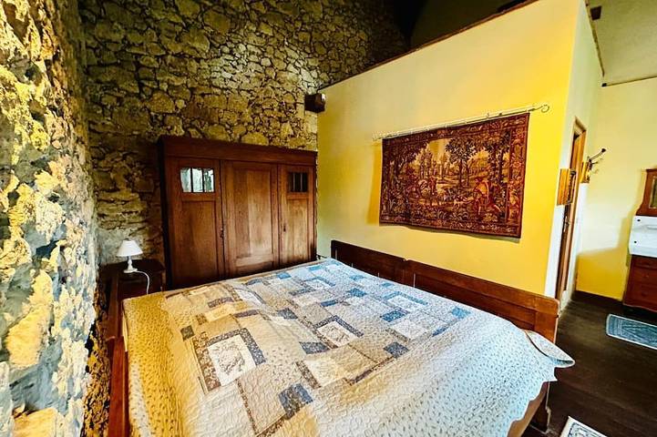 Gîte pour 4 personnes, avec Jardin et Piscine à Pujols (Gironde) - 3