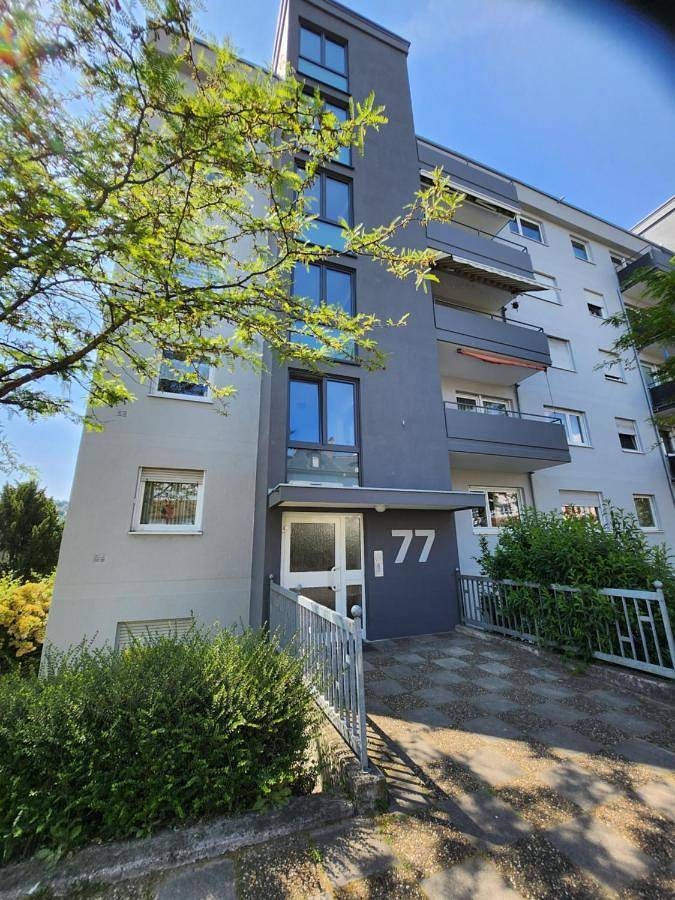 Ferienwohnung für 4 Personen, mit Ausblick und Balkon in Lörrach