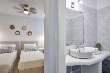 Villa With Pool for 4 People in Mykonos, Cyclades, Photo 3