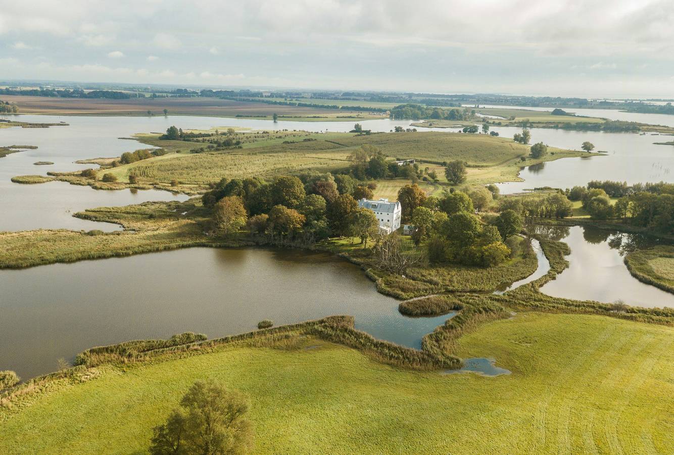 Ganze Wohnung, Entspannen im historischen Herrenhaus auf Rügen in Poseritz, Stralsund Umland