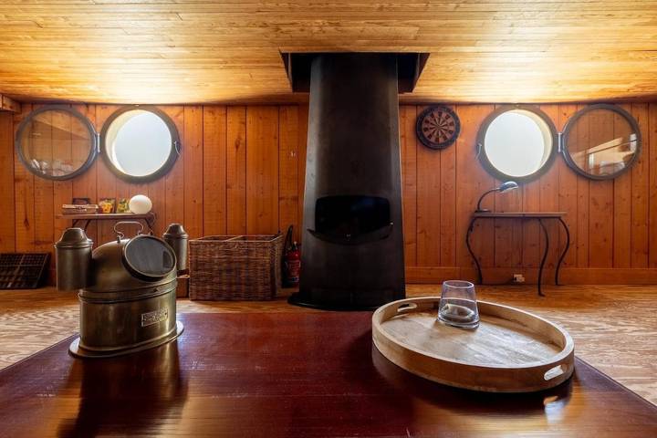 Bateau pour 4 personnes, avec piscine ainsi que terrasse et vue dans le Gard - 2