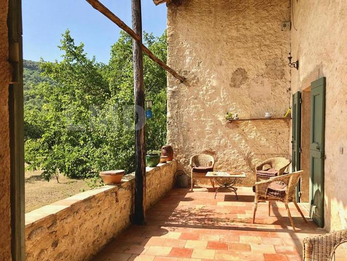 Location de vacances pour 11 personnes, avec Balcon et Terrasse ainsi que Jardin et Piscine à Bras-d'Asse - 2