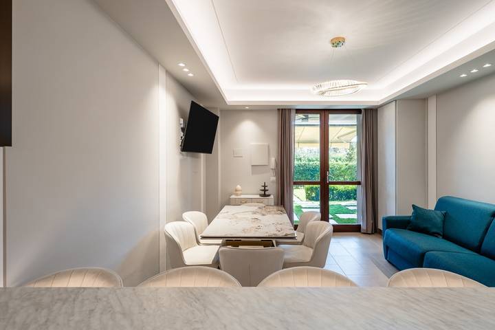 Appartamento intero, Appartamento 'Villa Preziosa a Tirrenia' con Terrazza Privata, Wi-Fi e Aria Condizionata in Tirrenia, Pisa