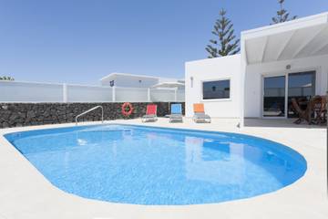 Villa voor 6 Personen in Puerto del Carmen, Tías, Afbeelding 1