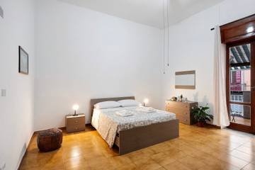 Appartement De Vacances pour 5 Personnes dans Naples, Côte Tyrrhénienne Campanie, Photo 2