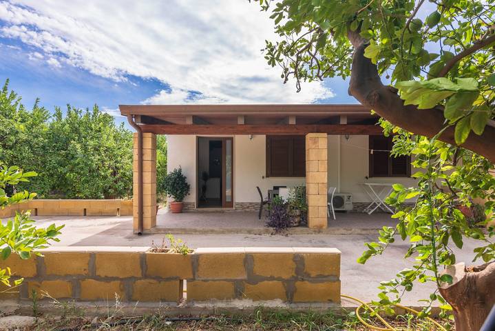 Villa mit pool für 8 Personen, mit Whirlpool und Garten auf Sizilien - 4