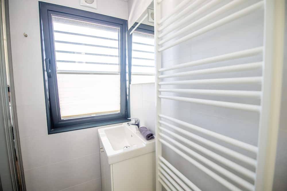 Gemütliches Feriendomizil direkt am Wasser für 4 Personen in Peenemünde, Usedomer Norden