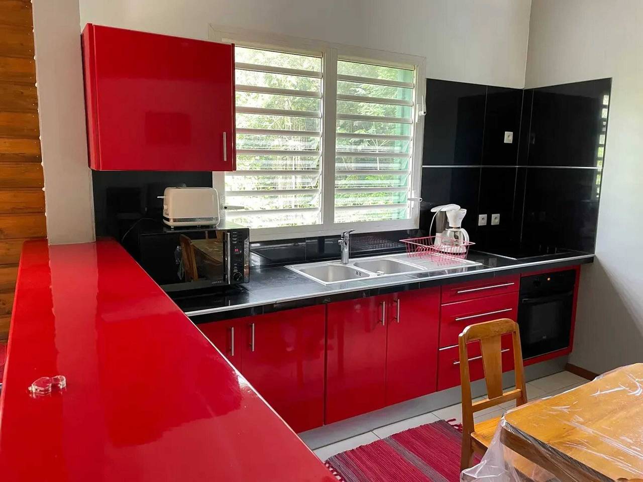 Entire apartment, Spacious Apartment in Sainte-Rose, 70 m² with Garden in Sainte-Rose, Guadeloupe (Caribbean)