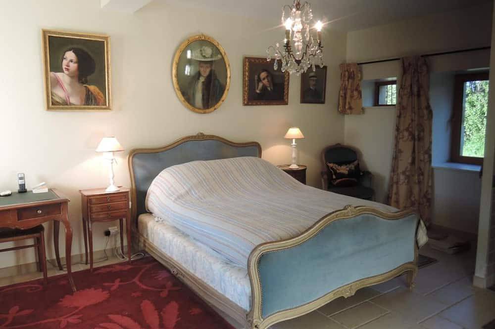 Gîte de charme au calme avec jardin et wifi inclus in Le Brethon, Région de Montluçon