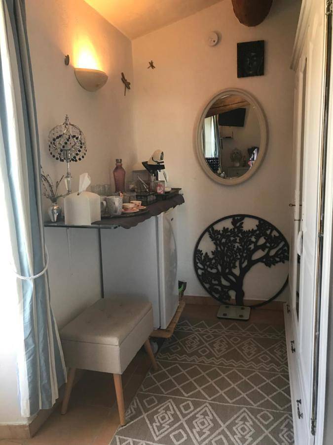 Chambre d’hôte pour 2 personnes, avec terrasse ainsi que piscine et vue à Gordes - 3