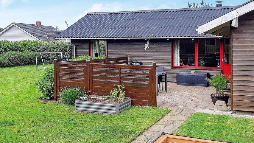 Ferienhaus für 7 Personen, mit Garten in Bork Havn