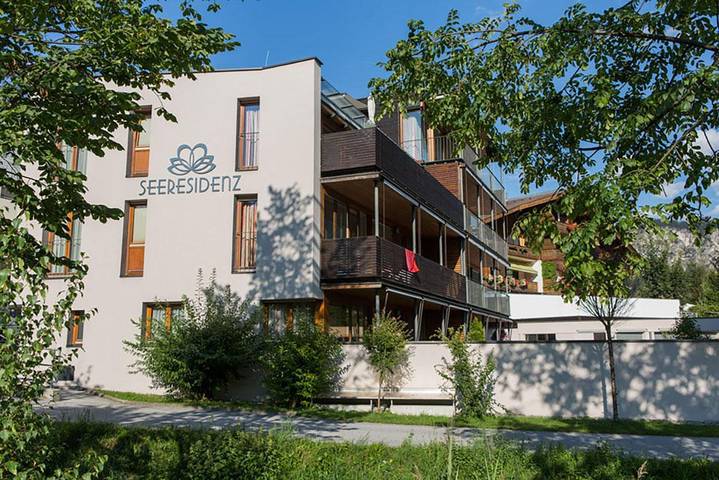 Ferienwohnung für 6 Personen, mit Balkon und Terrasse sowie Garten und Seeblick in Thiersee