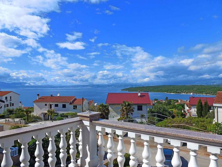 Ferienwohnung für 6 Personen, mit Balkon in Njivice